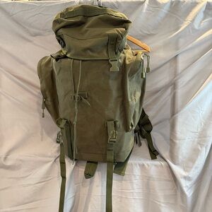 Tactical Military Day Pack Olive Green Men's Backpack 25L Pre-owned